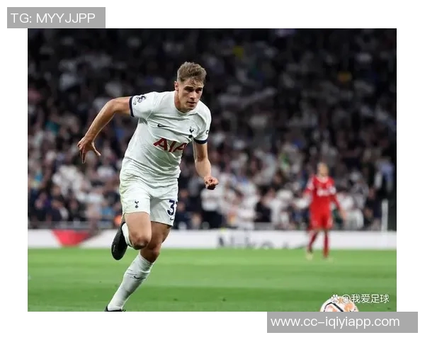 范德芬全场最佳表现助热刺战胜水晶宫贡献11解围与2抢断精彩数据